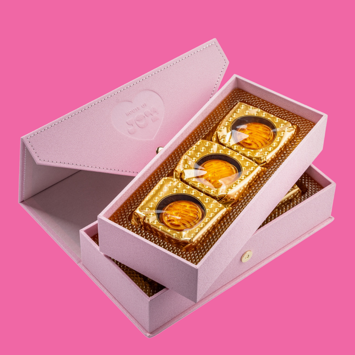 Golden Lava Custard Mooncake